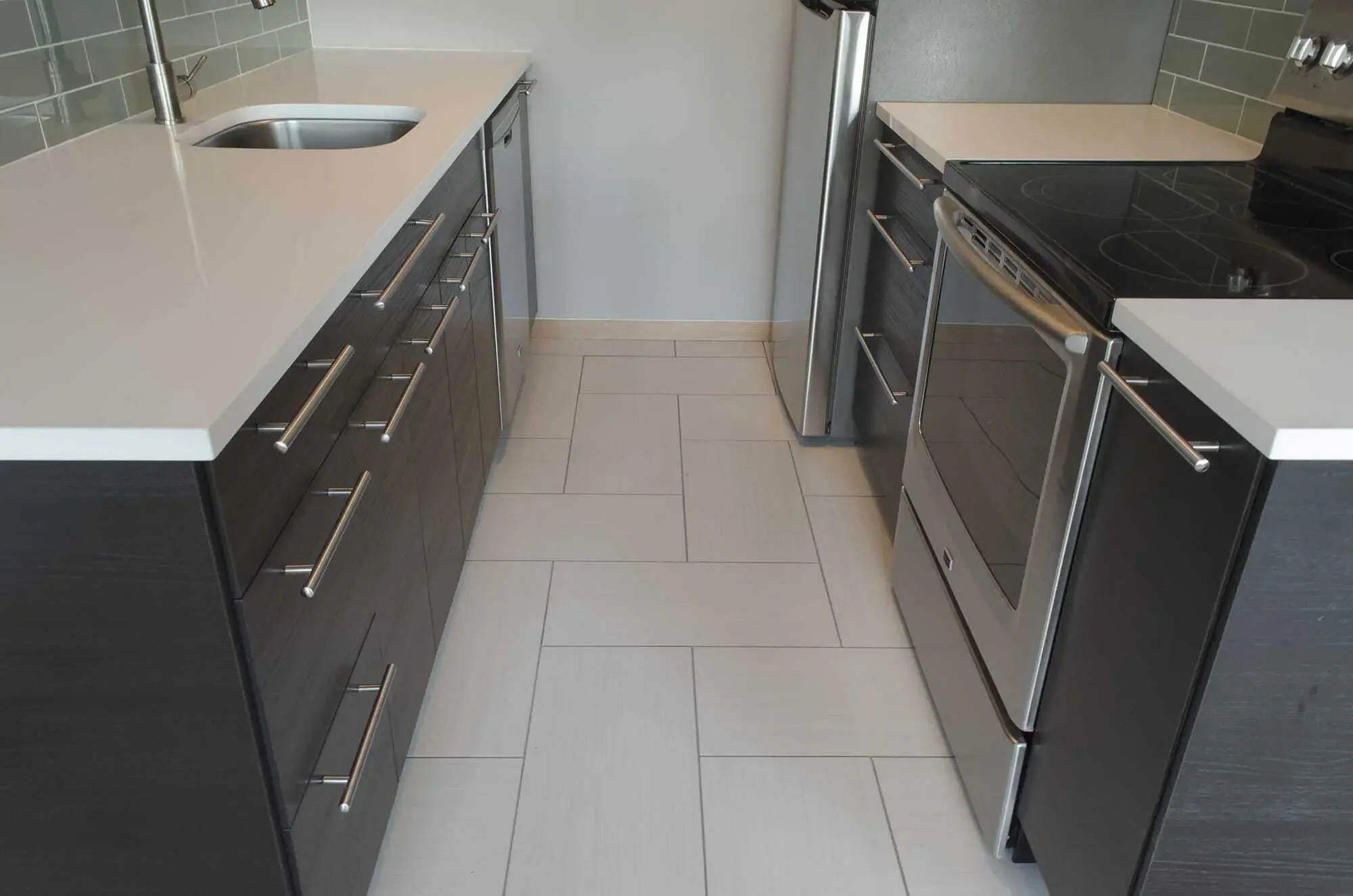 Unique tile pattern for the floor tile