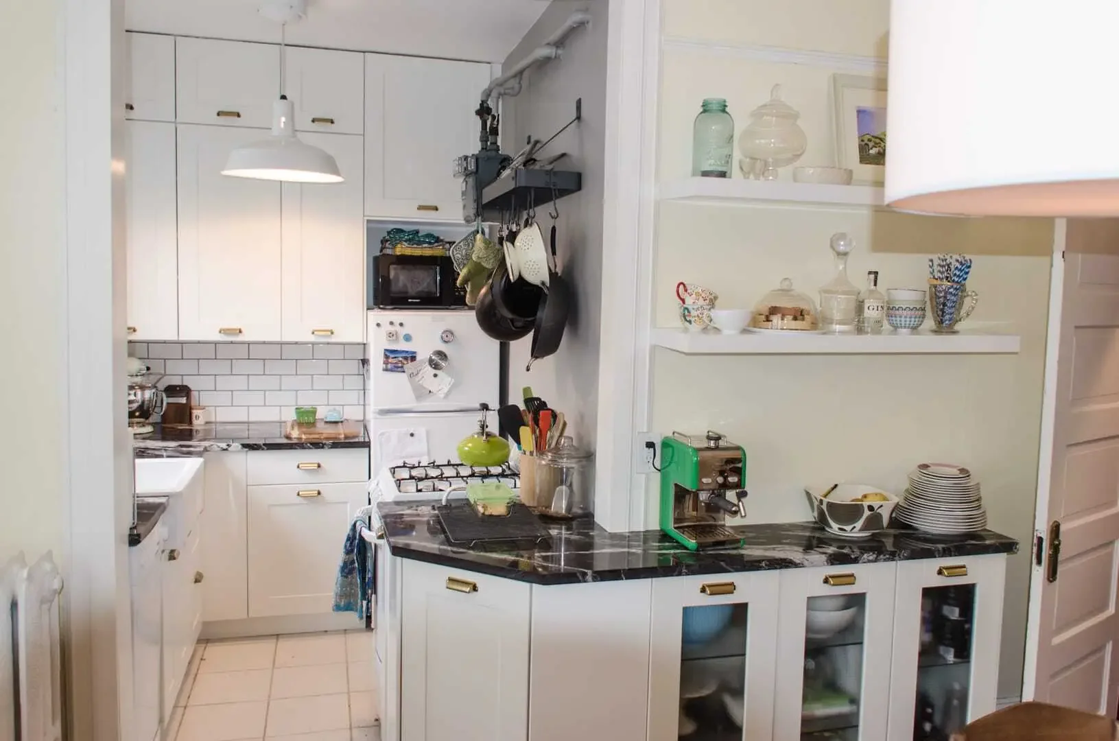 Small apartment IKEA kitchen installation in Seattle